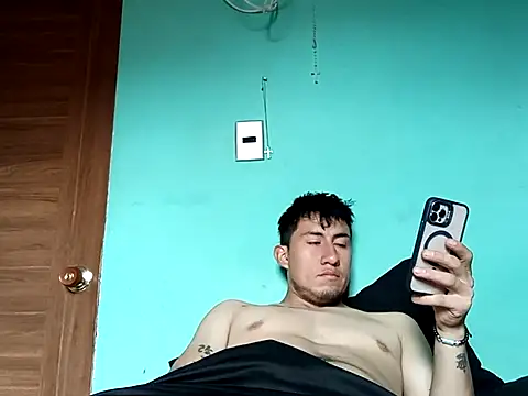 True Di online show from October 2025 06:31:01 PM