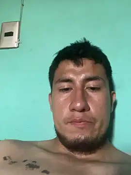 True Di online show from April 2026 09:56:01 PM