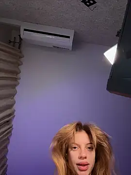 mari  papi online show from February 2026 01:47:01 PM