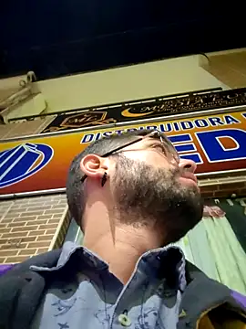 Snapshot of DanteWinter chatting on November 2025 02:11:02 AM DanteWinter online show from November 2025 02:11:02 AM