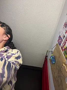 XBODTRIIPX online show from February 2026 04:11:01 AM