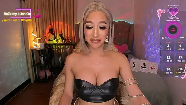 Snapshot of Dream_Goddess chatting on December 2024 11:17:02 AM Dream Goddess online show from December 2024 11:17:02 AM