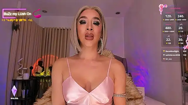 Snapshot of Dream_Goddess chatting on March 2025 12:45:01 PM Dream Goddess online show from March 2025 12:45:01 PM