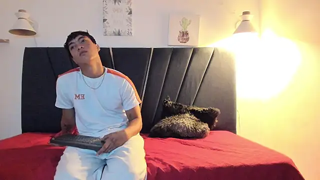 jhos cum23 online show from April 2026 03:40:02 AM