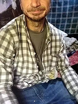 Mrluckstick online show from May 2026 05:07:02 PM