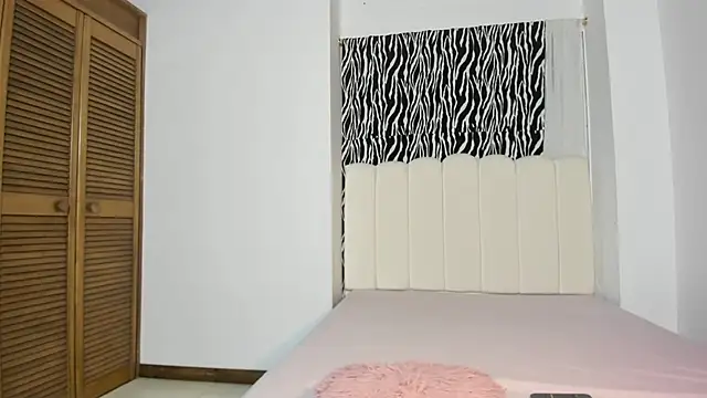 Snapshot of cataleya_villalobos chatting on October 2025 12:20:02 AM cataleya villalobos online show from October 2025 12:20:02 AM