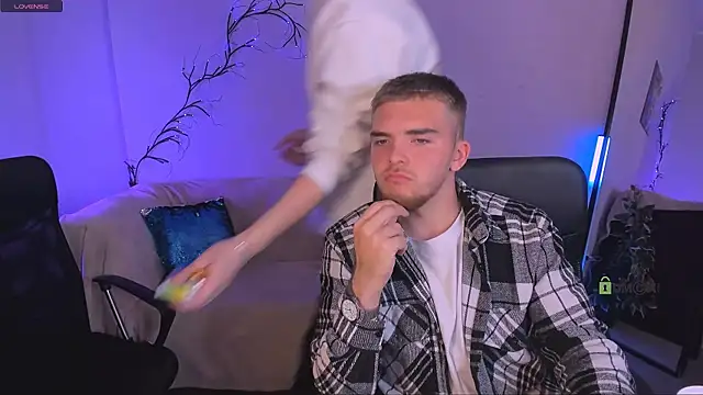 danny cool online show from October 2025 07:36:01 PM