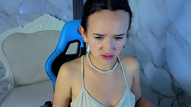 Snapshot of bella_vibess_s chatting on February 2026 12:39:02 PM bella vibess s online show from February 2026 12:39:02 PM