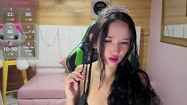 Snapshot of bella_vibess_s chatting on April 2026 12:38:01 PM bella vibess s online show from April 2026 12:38:01 PM