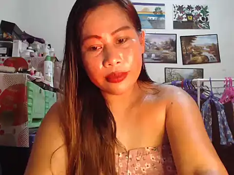 Snapshot of filipina_beauty chatting on November 2025 06:03:02 PM filipina beauty online show from November 2025 06:03:02 PM