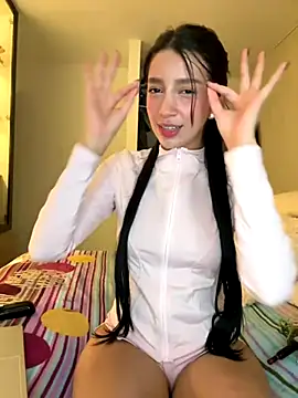 Snapshot of Min_junn chatting on September 2025 02:48:01 AM Min junn online show from September 2025 02:48:01 AM