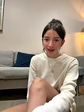 Snapshot of Min_junn chatting on November 2025 01:22:01 AM Min junn online show from November 2025 01:22:01 AM