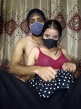 Snapshot of wow_couple chatting on October 2025 01:39:01 PM wow couple online show from October 2025 01:39:01 PM