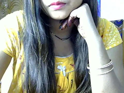 Snapshot of dreamgirl20262 chatting on October 2025 04:57:01 AM dreamgirl20262 online show from October 2025 04:57:01 AM