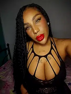 Queen Amara online show from April 2026 03:43:01 AM