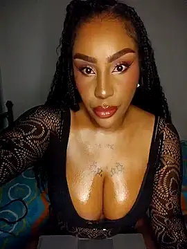 Queen Amara online show from May 2026 03:44:01 AM
