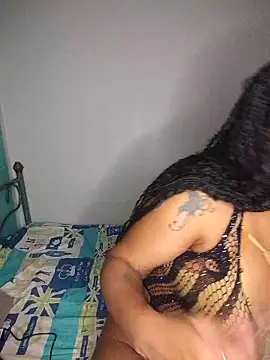 Queen Amara online show from May 2026 03:57:01 AM