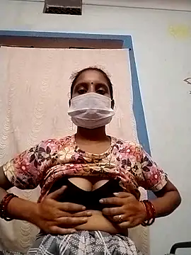 Komal-Rajput online show from September 2025 06:08:02 PM