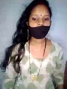 Komal-Rajput online show from October 2025 05:54:02 PM