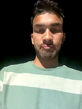 Snapshot of cutekaran chatting on October 2025 05:13:01 PM cutekaran online show from October 2025 05:13:01 PM