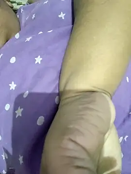 bitch-horny online show from November 2025 02:18:02 PM