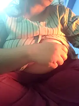 bitch-horny online show from January 2026 09:02:02 AM