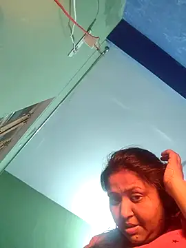 bitch-horny online show from February 2026 03:18:01 PM