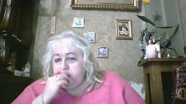 Snapshot of Lala-Love56 chatting on April 2026 06:39:01 PM Lala-Love56 online show from April 2026 06:39:01 PM