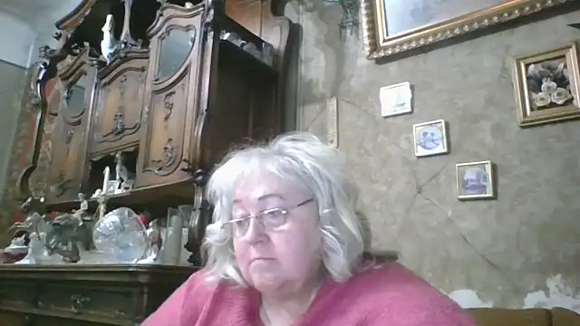 Snapshot of Lala-Love56 chatting on April 2026 07:42:01 PM Lala-Love56 online show from April 2026 07:42:01 PM