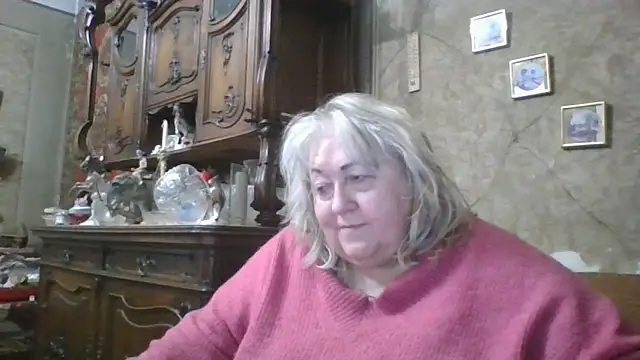 Snapshot of Lala-Love56 chatting on April 2026 09:27:01 PM Lala-Love56 online show from April 2026 09:27:01 PM