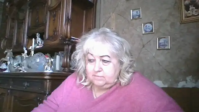 Snapshot of Lala-Love56 chatting on April 2026 04:27:02 PM Lala-Love56 online show from April 2026 04:27:02 PM