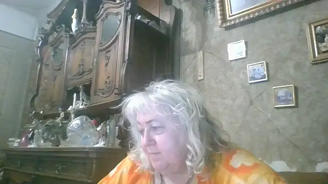 Lala-Love56 online show from June 2026 07:22:02 PM
