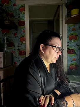 Snapshot of Vilvet777 chatting on November 2025 02:06:01 PM Vilvet777 online show from November 2025 02:06:01 PM