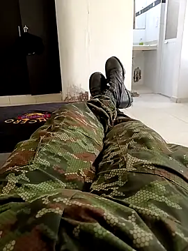 alejos81 online show from October 2025 05:02:02 PM