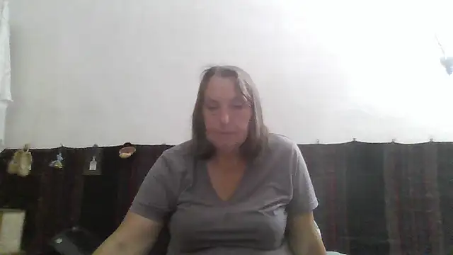 AnnaLive570 online show from July 2026 04:24:01 PM