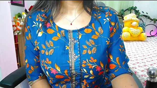 Snapshot of WildDimpi_0 chatting on November 2025 04:28:01 PM WildDimpi 0 online show from November 2025 04:28:01 PM