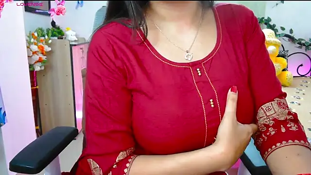 Snapshot of WildDimpi_0 chatting on November 2025 07:15:01 PM WildDimpi 0 online show from November 2025 07:15:01 PM