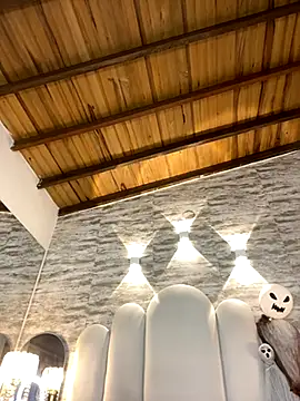 Kristy1  online show from October 2025 11:11:01 AM