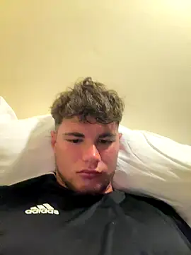 Snapshot of vaaalodia chatting on September 2025 09:26:02 PM vaaalodia online show from September 2025 09:26:02 PM