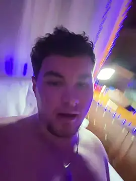 Snapshot of vaaalodia chatting on February 2026 09:57:01 PM vaaalodia online show from February 2026 09:57:01 PM