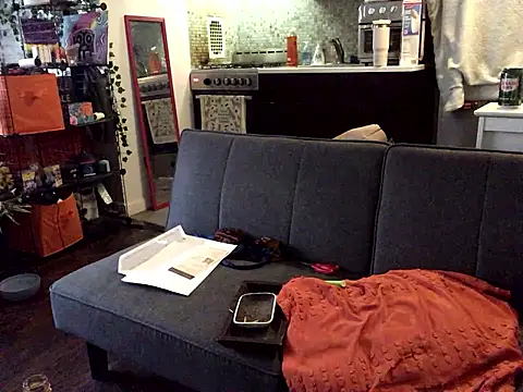 Snapshot of littyleesh1 chatting on January 2026 07:28:02 PM littyleesh1 online show from January 2026 07:28:02 PM