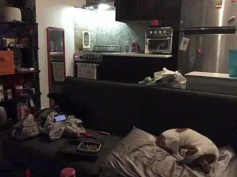 Snapshot of littyleesh1 chatting on March 2026 04:45:02 AM littyleesh1 online show from March 2026 04:45:02 AM