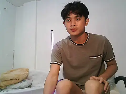 Snapshot of NautyBoyBrazeen_143 chatting on February 2026 11:34:02 PM NautyBoyBrazeen 143 online show from February 2026 11:34:02 PM