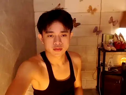 Snapshot of NautyBoyBrazeen_143 chatting on March 2026 06:31:02 AM NautyBoyBrazeen 143 online show from March 2026 06:31:02 AM