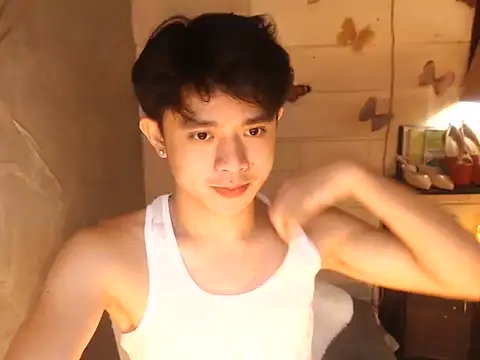 Snapshot of NautyBoyBrazeen_143 chatting on March 2026 01:14:02 PM NautyBoyBrazeen 143 online show from March 2026 01:14:02 PM