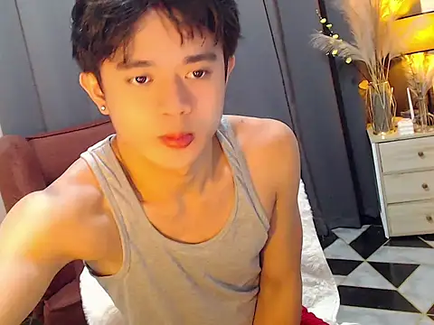 Snapshot of NautyBoyBrazeen_143 chatting on April 2026 05:51:01 PM NautyBoyBrazeen 143 online show from April 2026 05:51:01 PM