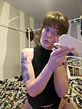 Snapshot of Blossom94 chatting on November 2025 05:07:01 AM Blossom94 online show from November 2025 05:07:01 AM