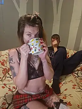 Snapshot of Blossom94 chatting on December 2025 05:30:01 PM Blossom94 online show from December 2025 05:30:01 PM