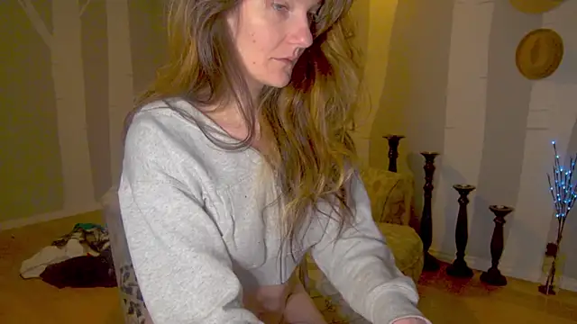 Snapshot of Blossom94 chatting on February 2026 04:49:02 PM Blossom94 online show from February 2026 04:49:02 PM