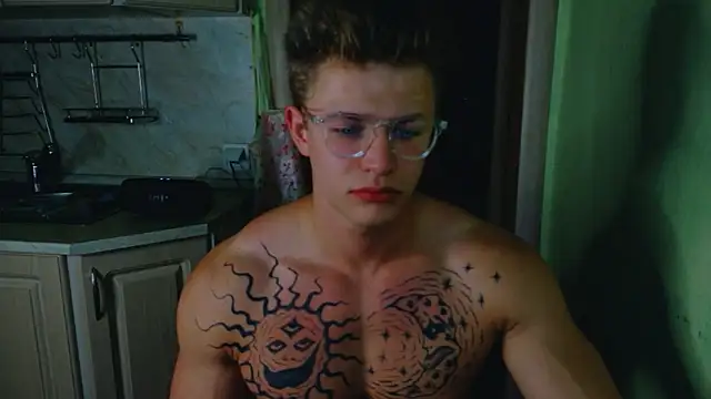 James  Noah online show from September 2025 08:14:01 PM